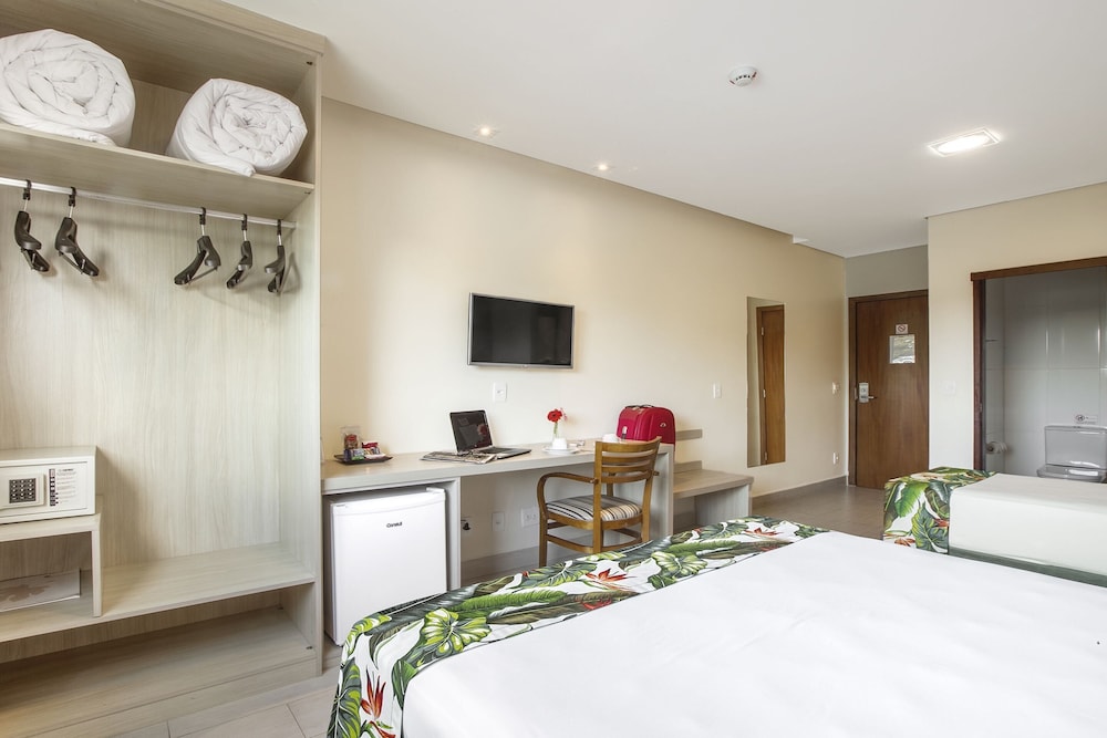 Triple Room photo 2