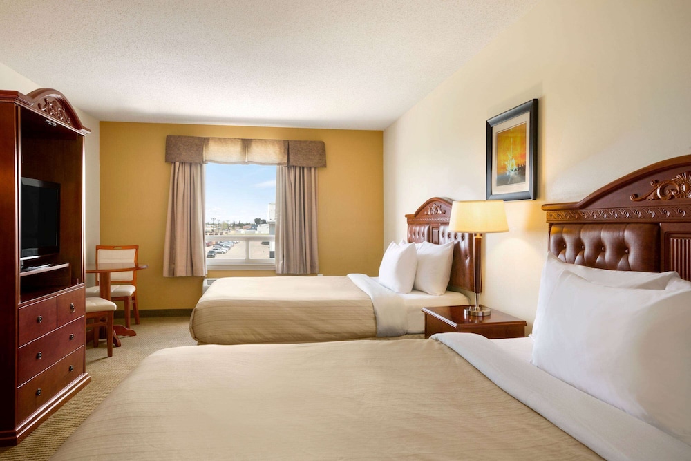 Standard Room, 2 Queen Beds, Non Smoking (Efficiency) - Photo 1