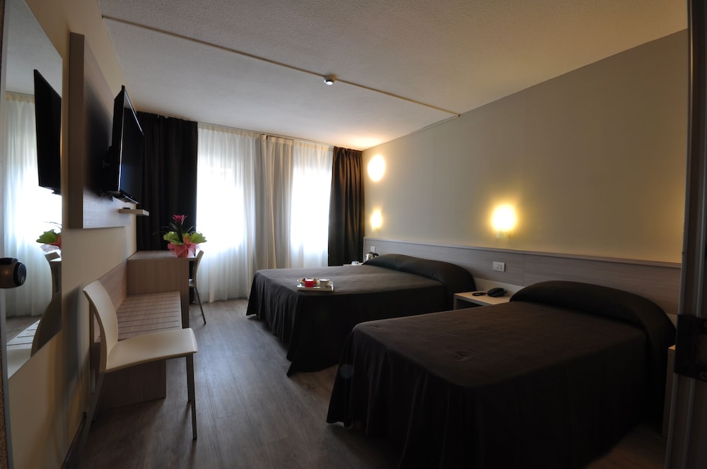 Triple Room photo 3