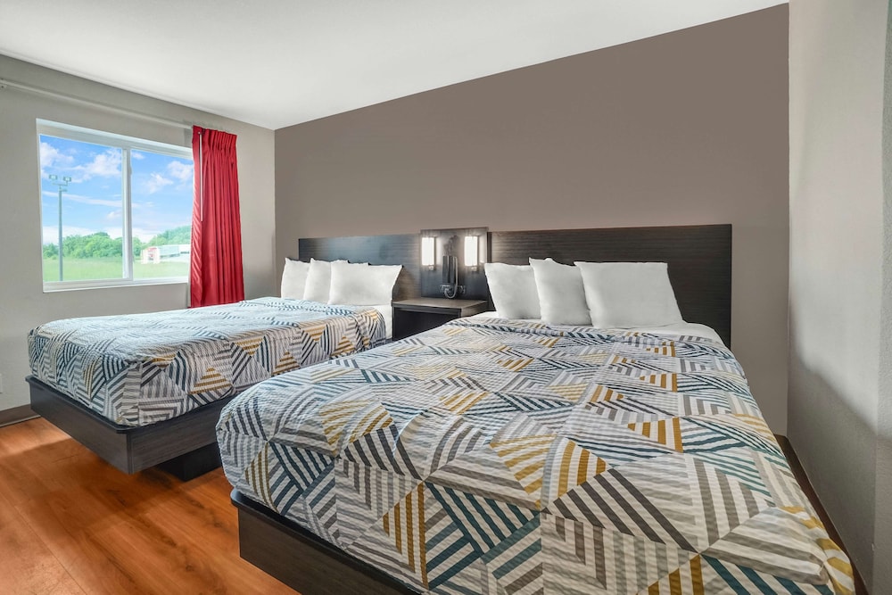 Standard Room, 2 Double Beds, Non Smoking, Refrigerator & Microwave - Photo 1