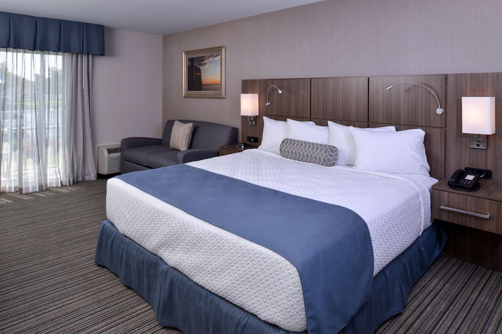 Deluxe Room, Multiple Beds, Balcony photo 3