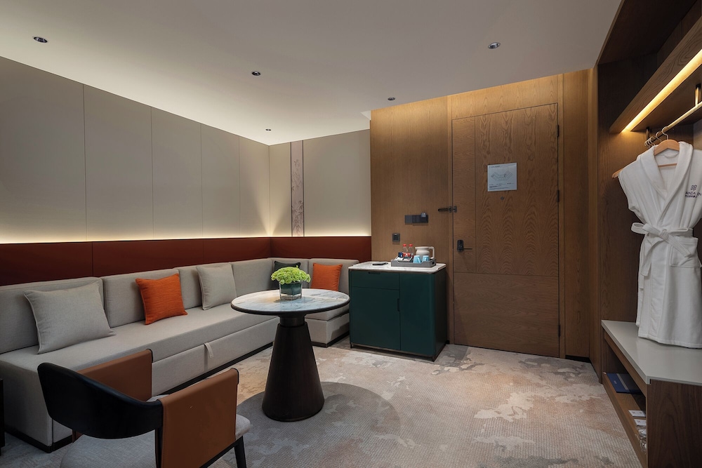 Business Double Room photo 2