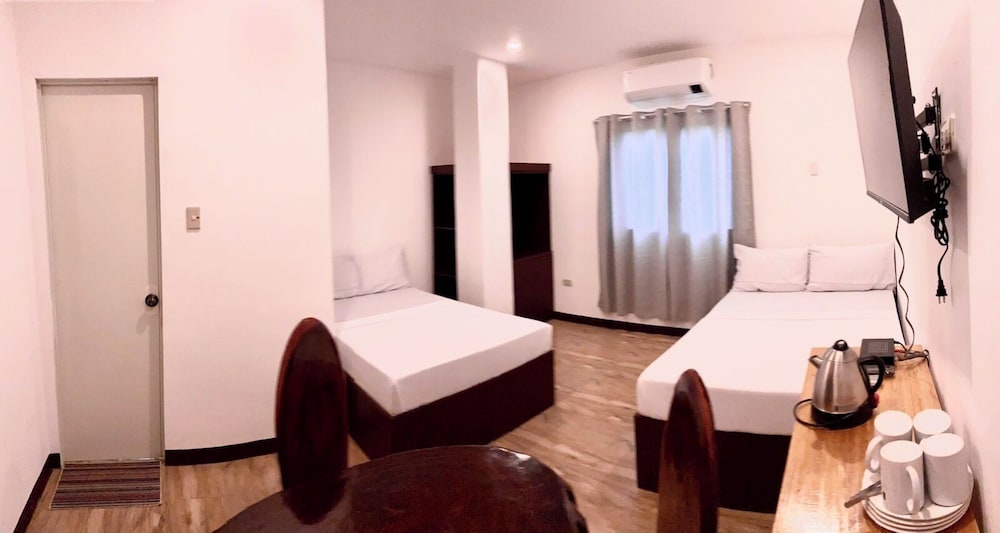 Quadruple Room photo 1