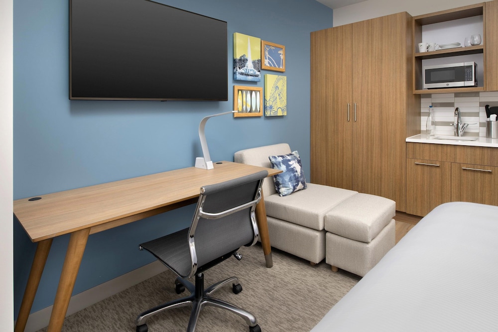 Available room