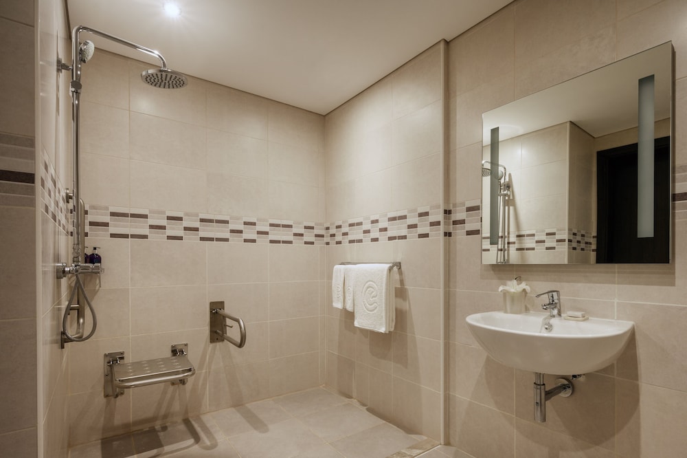 Room, 1 Bedroom, Sea View (Residence) - Photo 13