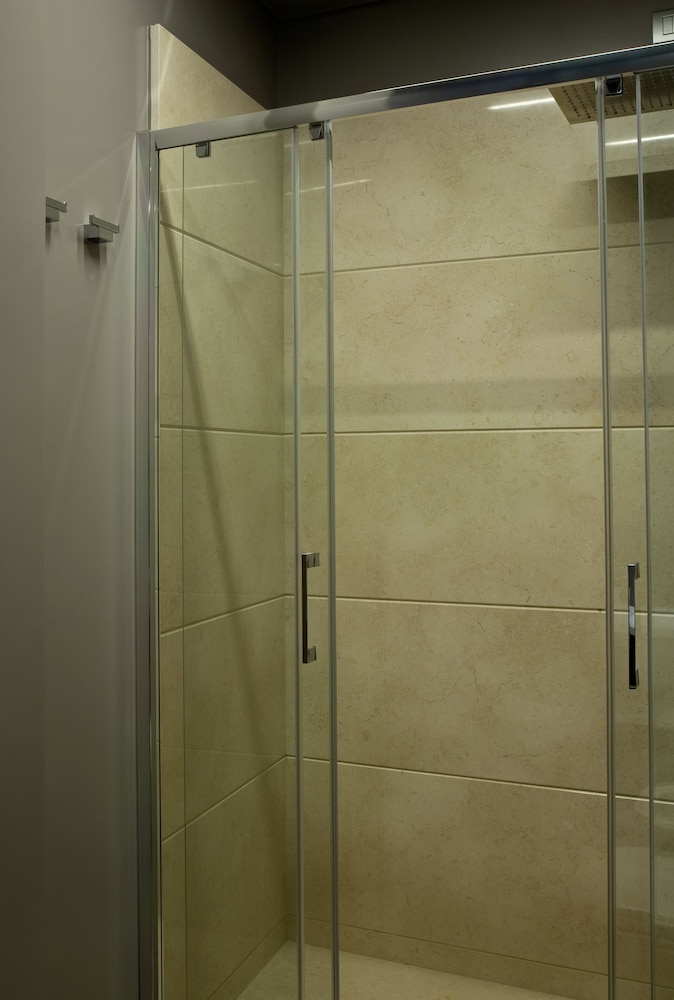 Deluxe Triple Room - Photo 5