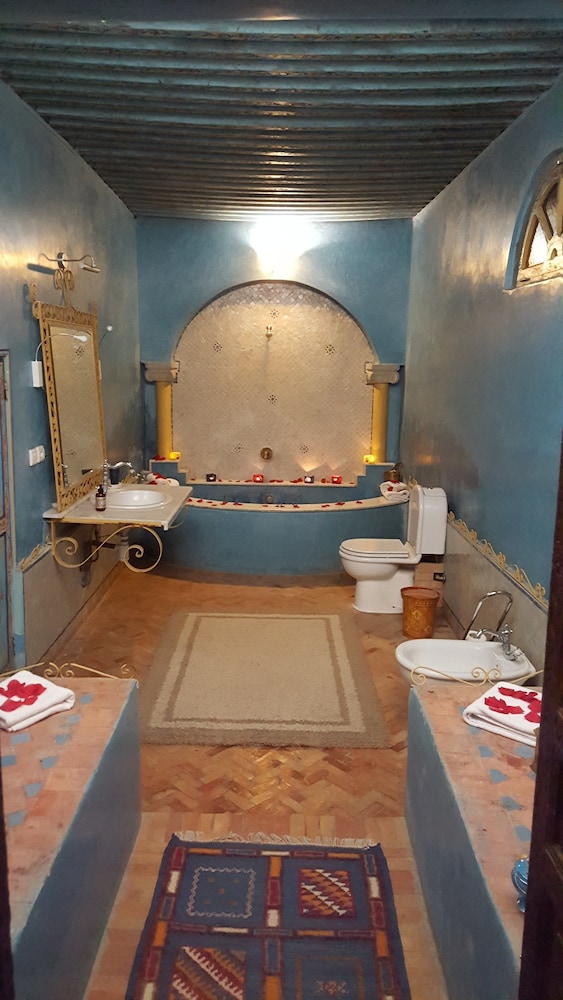 Double or Twin Room photo 2