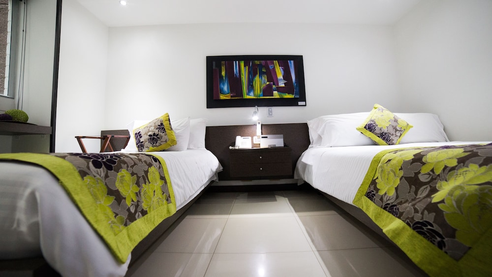 Standard Twin Room - Photo 4