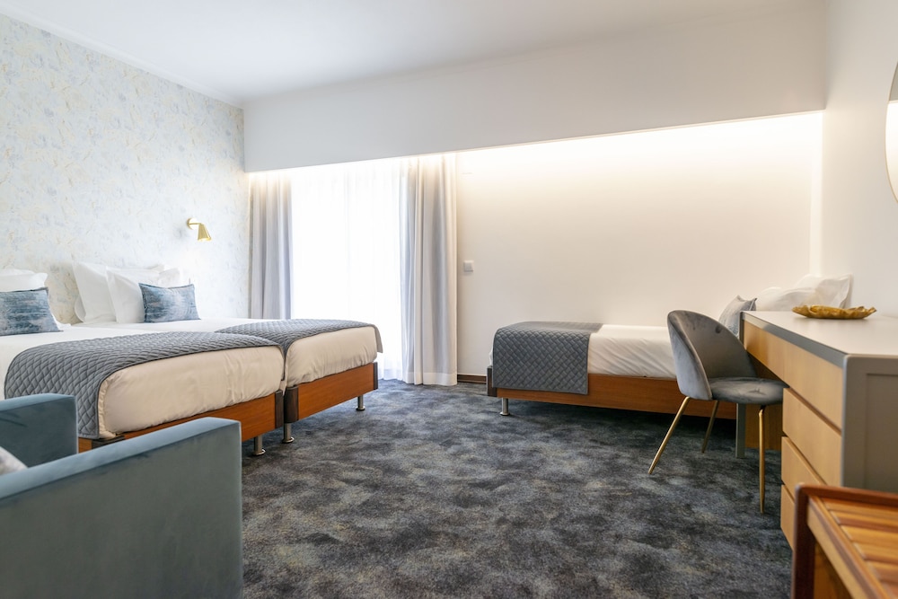 Triple Room, Balcony