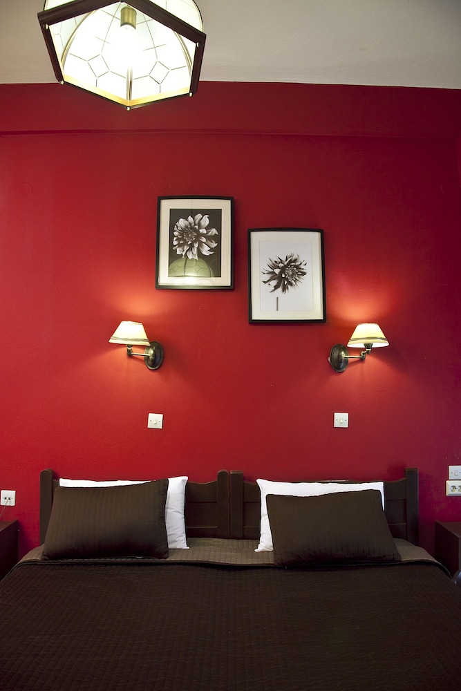 Triple Room, Balcony, Partial Sea View