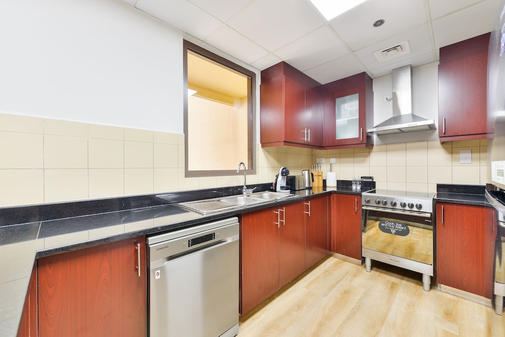 Deluxe 1BR Apartment  - Marina View photo 2
