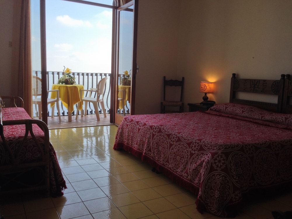 Superior Double Room - Photo 4