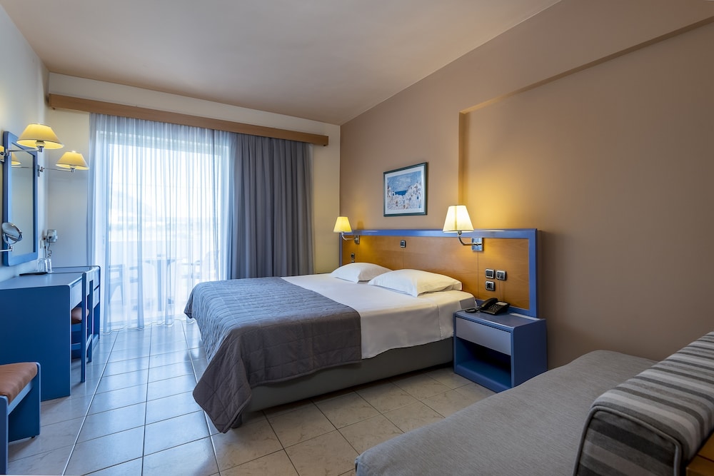 Standard Room - Photo 7