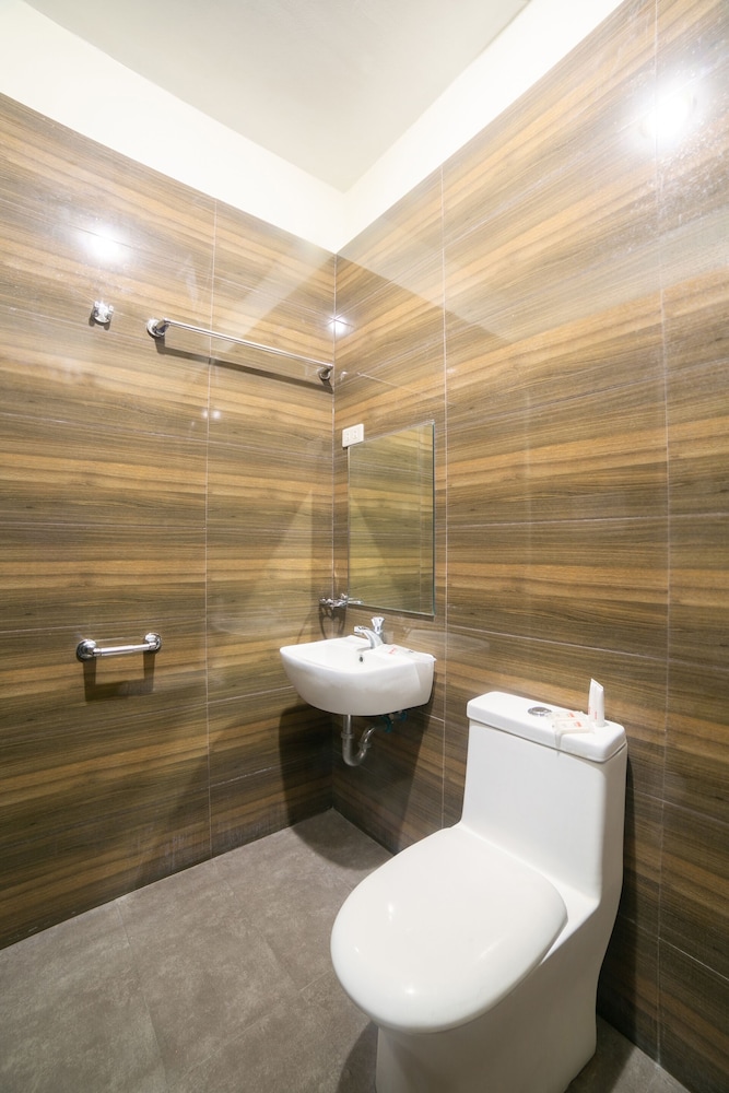 Deluxe Suite photo 2