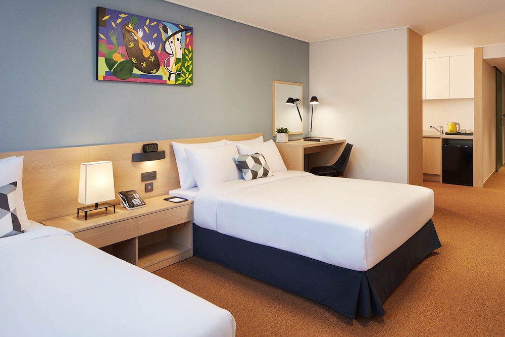 Family Room, Multiple Beds, Non Smoking