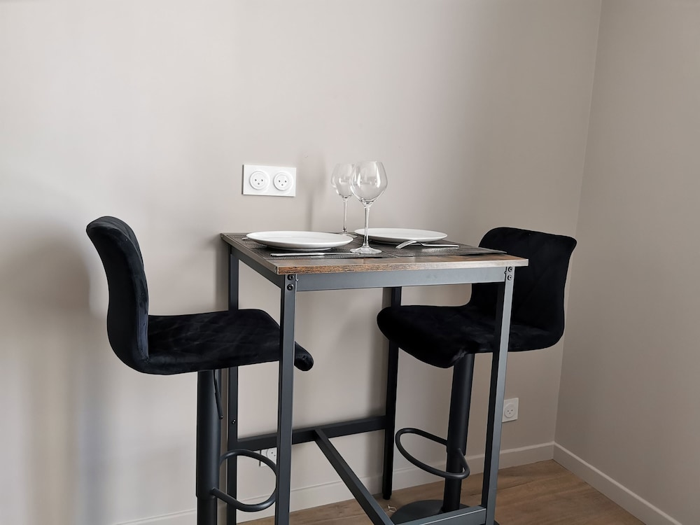 Standard Apartment - Photo 2