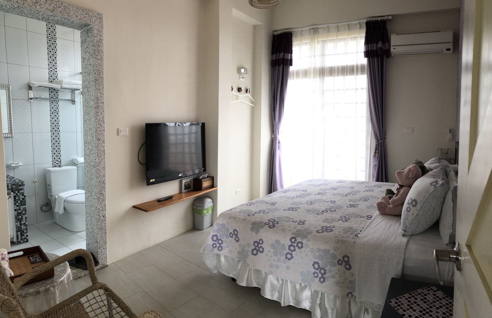 Standard Double Room, 1 Double Bed, Non Smoking photo 2