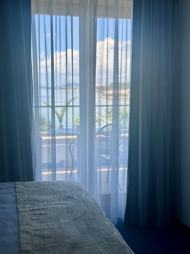 Deluxe Apartment, Terrace, Sea View - Photo 4