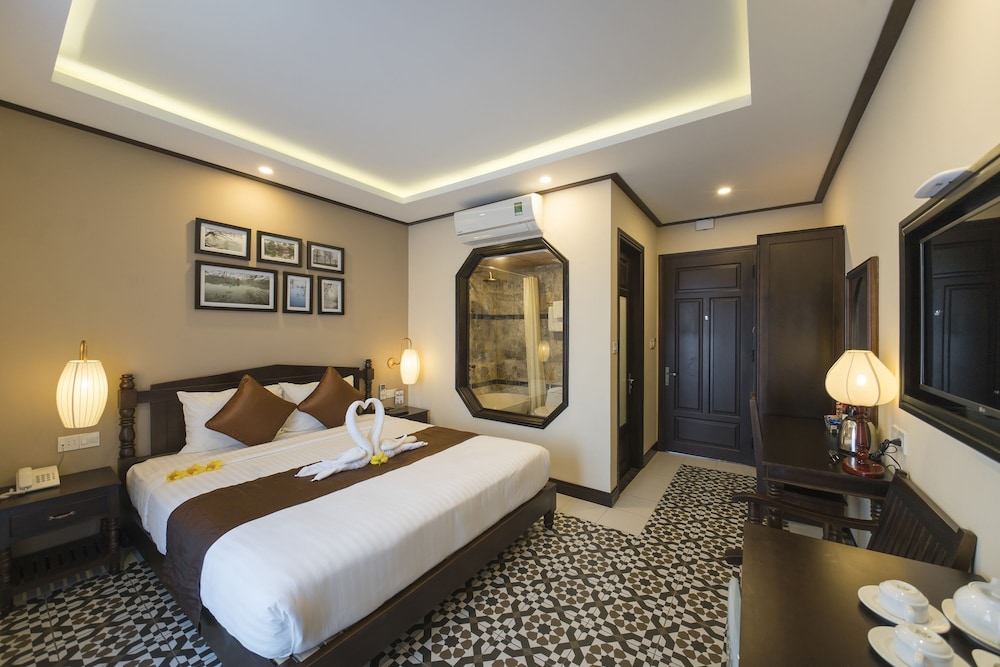 Superior Classic with Bathtub