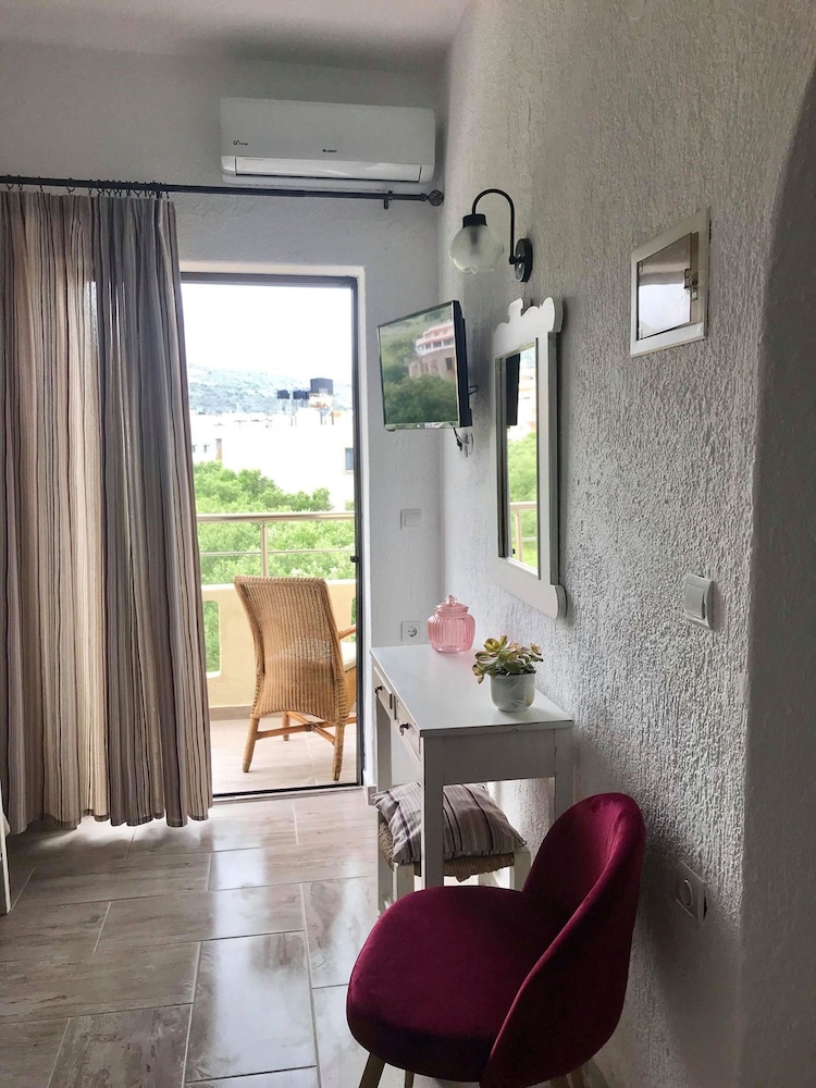 Comfort Studio, Balcony - Photo 11