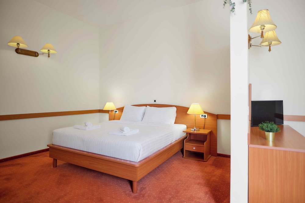 Superior Double Room with Sea View - Photo 3