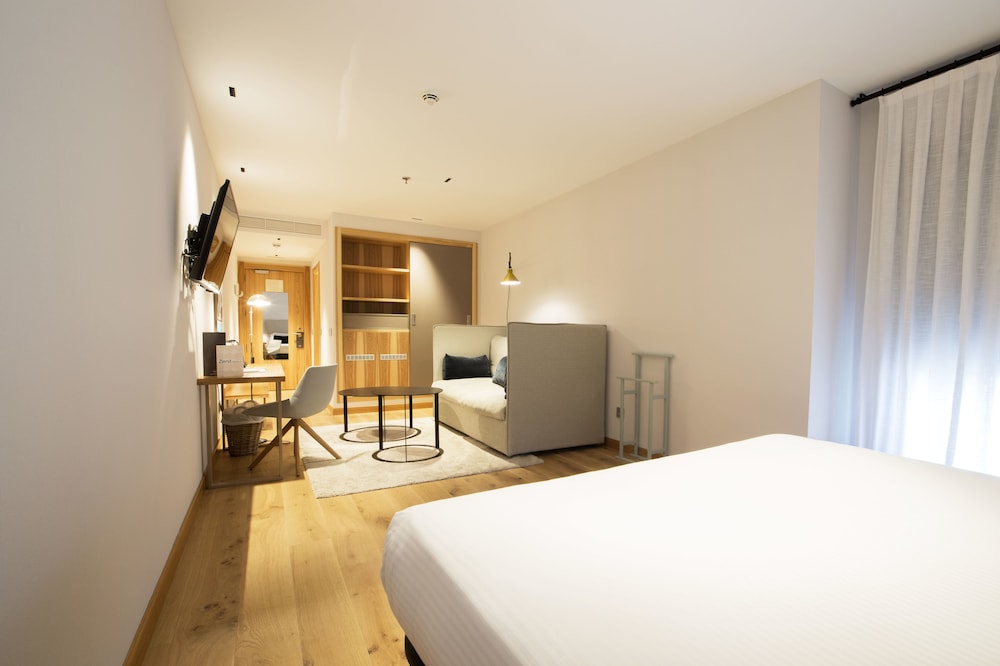 Junior Suite (Executive) - Photo 3