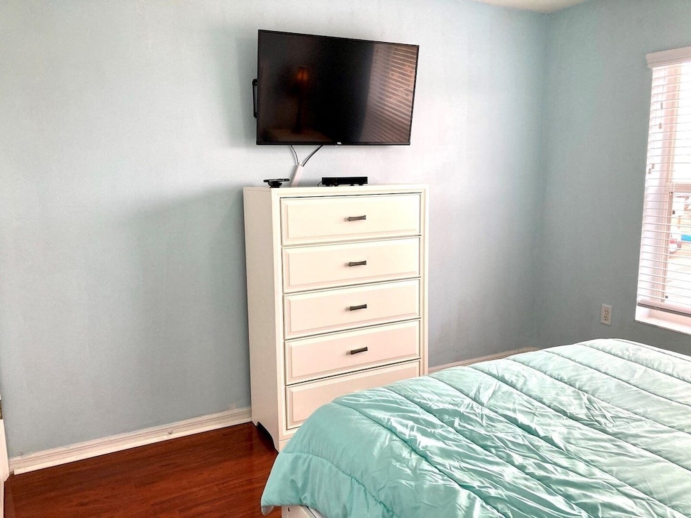 House, 3 Bedrooms photo 2