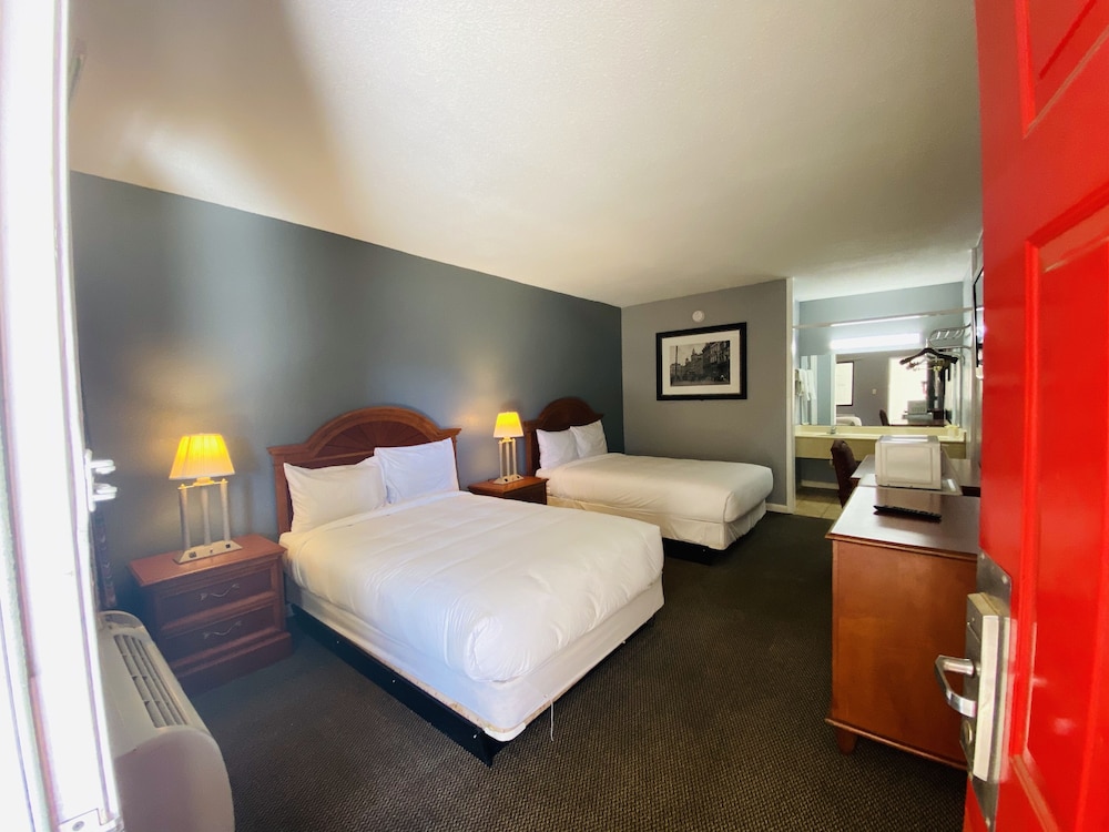 Room, 2 Double Beds, Non Smoking photo 2
