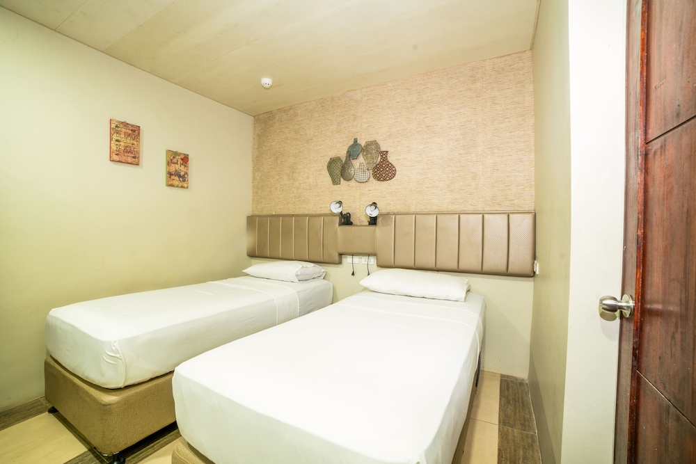 Comfort Twin Room