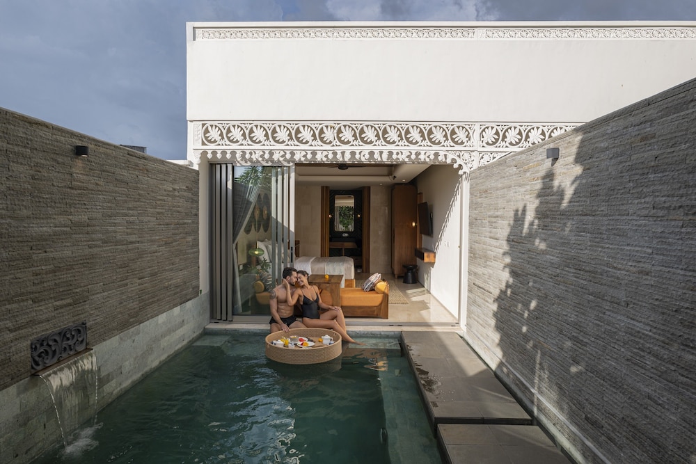 1 Bedroom Villa with Private Pool - Photo 27
