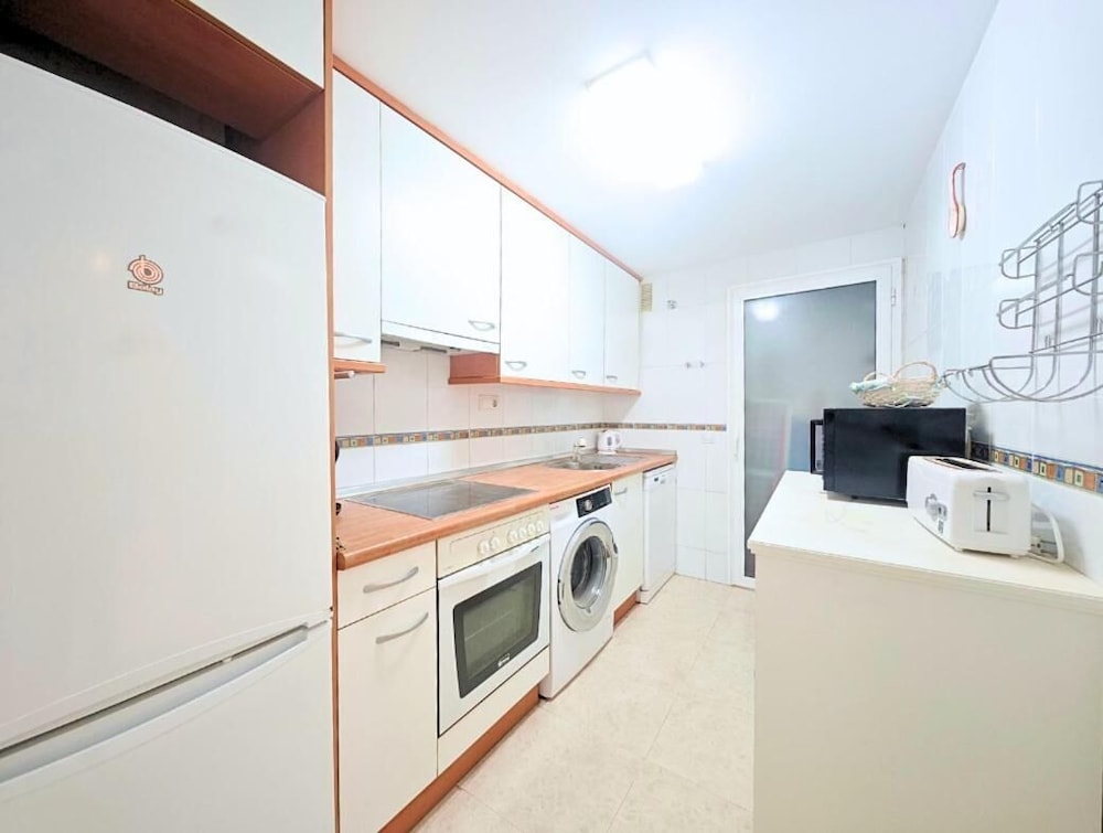 Charmante Miami Platja Wohnung mit Gartenblick, Foto 2