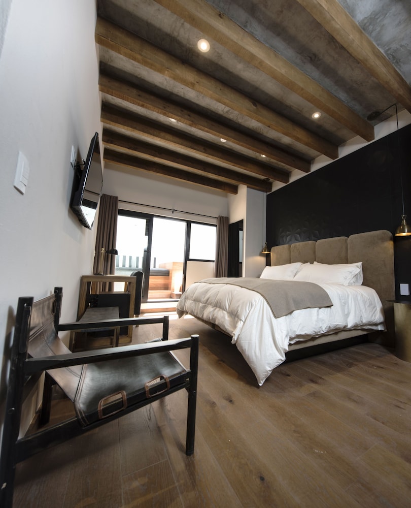 Luxury Studio Suite, Terrace