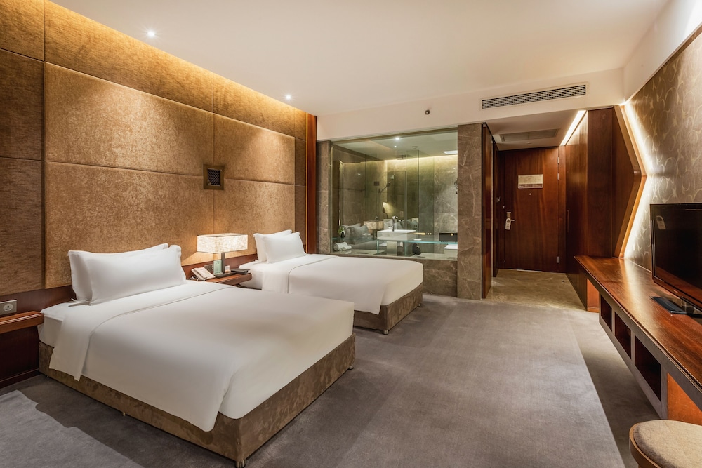 Superior Twin Room, River View