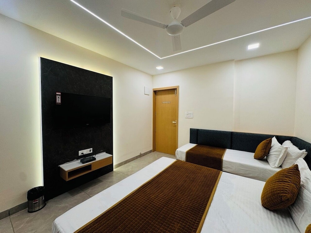 Executive Triple Room photo 2