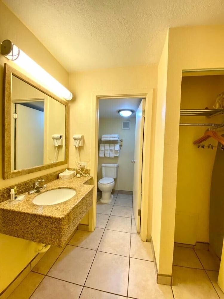 Deluxe Single Room, 1 Bedroom photo 2