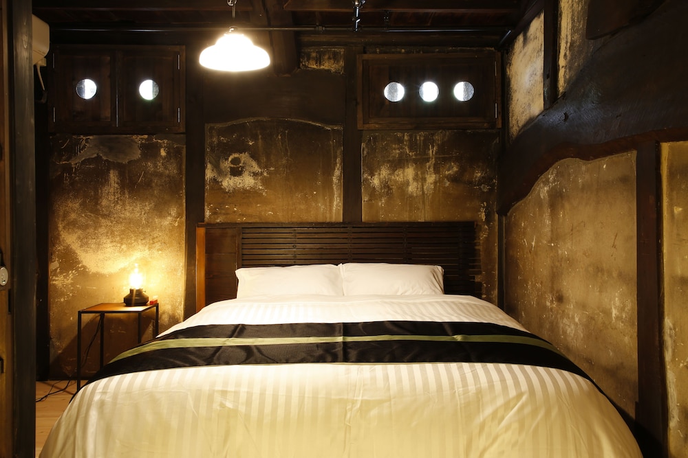 Japanese Style Room For 4 Guests, 2nd Floor photo 2
