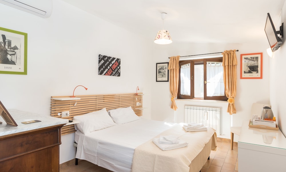 Deluxe Double Room, 1 Bedroom, Private Bathroom, Valley View (Camera Stellae 4)