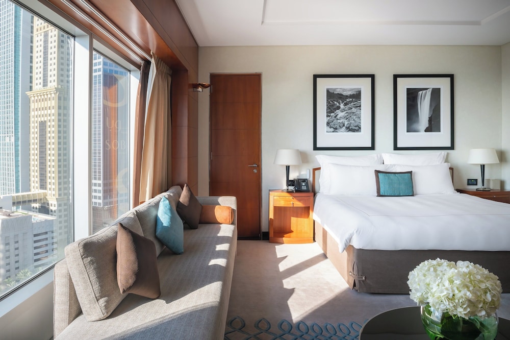 Deluxe Room - Photo 3