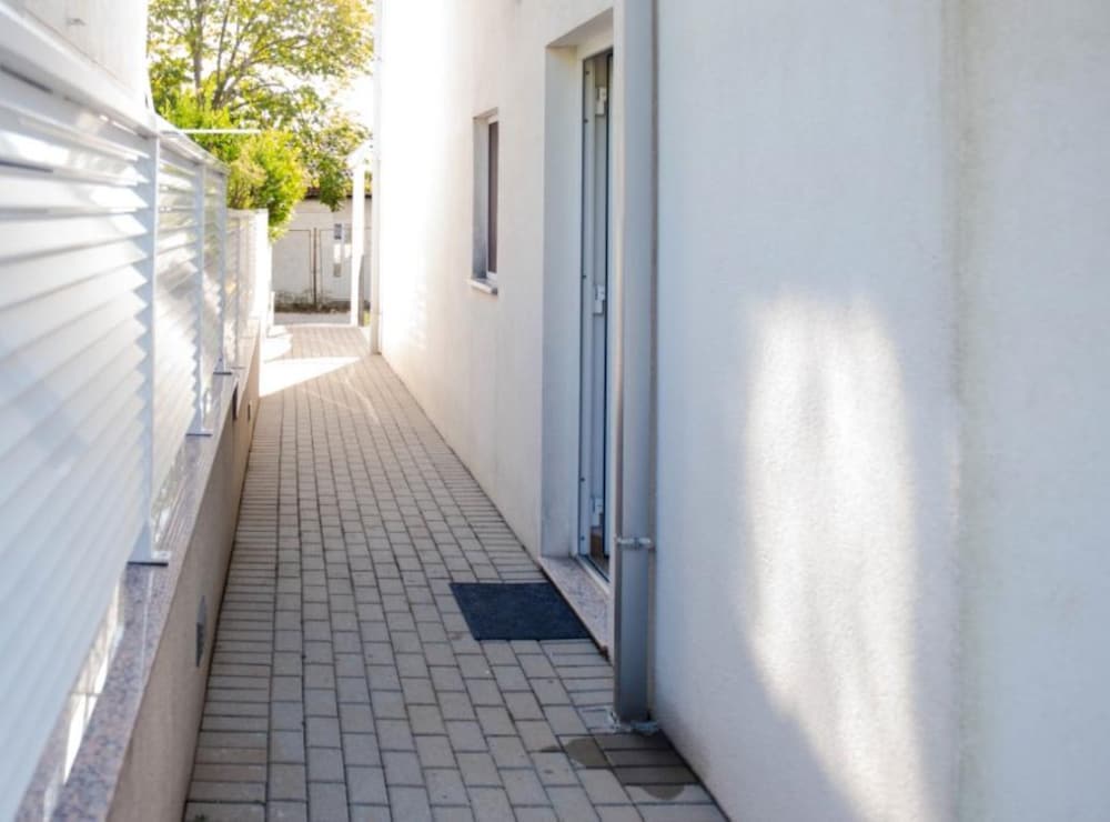 Apartment (One Bedroom Apartment with sea wiev 3)