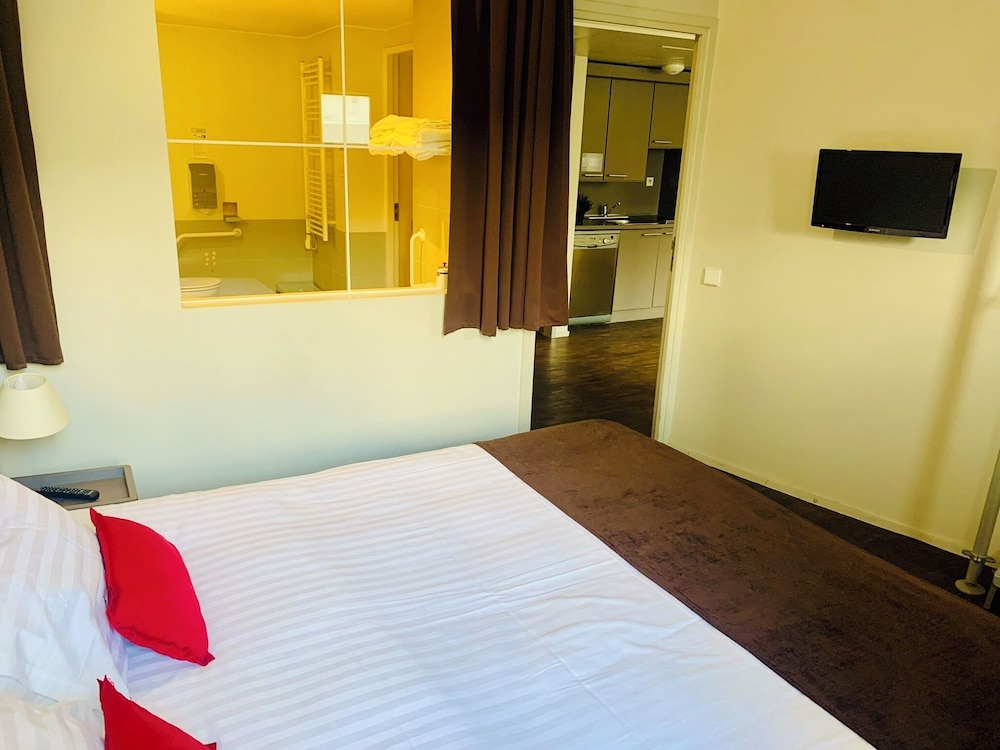 Executive Suite photo 1