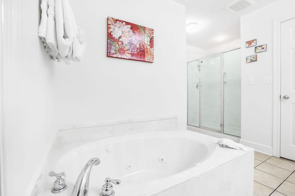 Phoenix West 2508 Views Galore 3 4 Lazy River, 사진 12