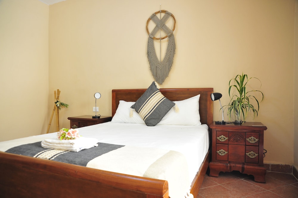 Basic Double Room