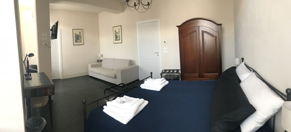 Quadruple Room (Limone) photo 1