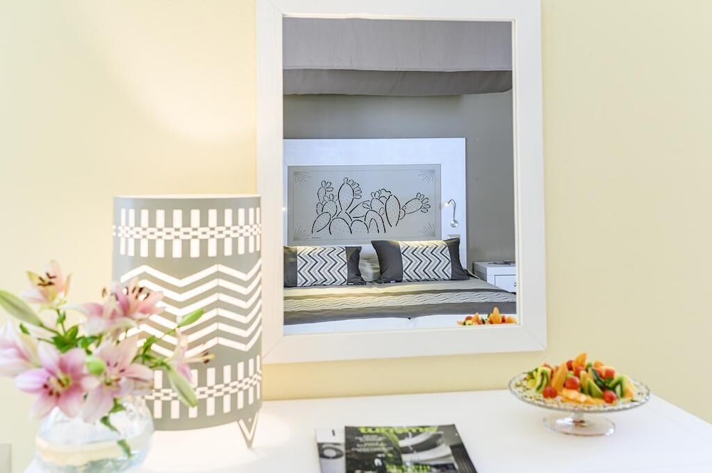 Superior Double or Twin Room - Photo 2