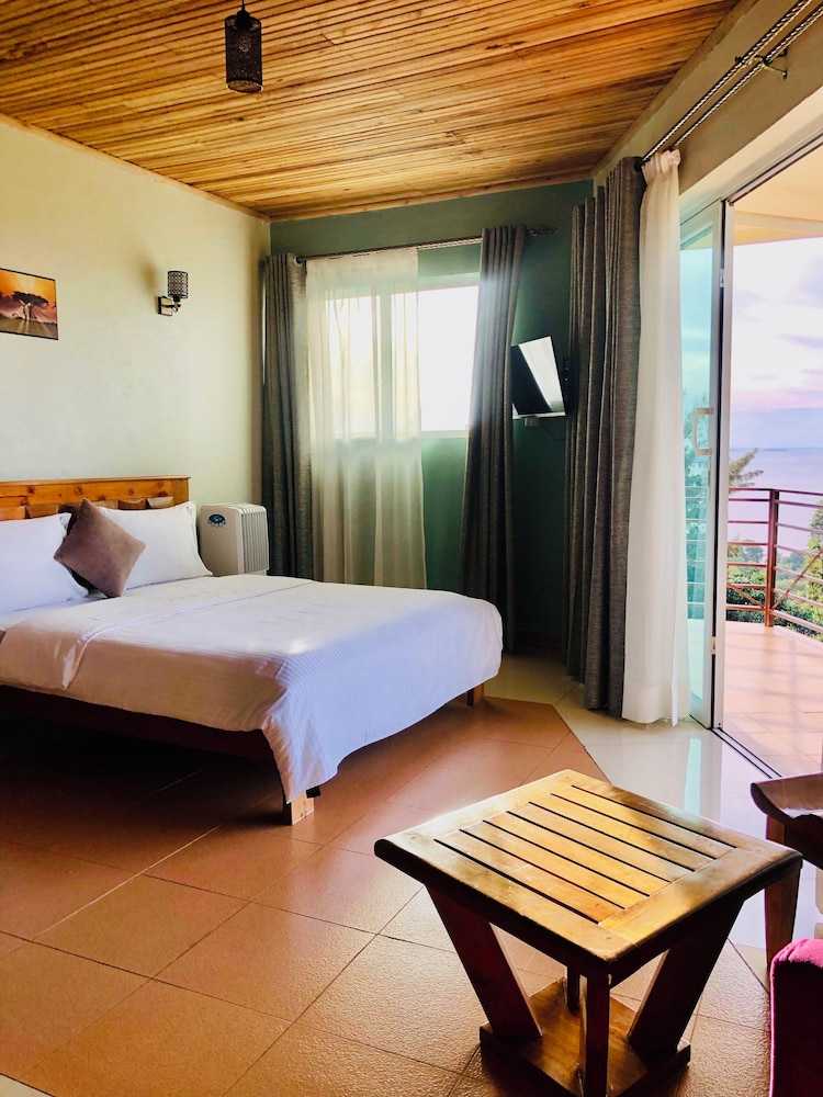 Exclusive Room, Pool View, Garden Area