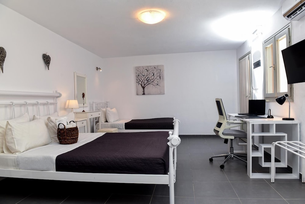 Business Triple Room