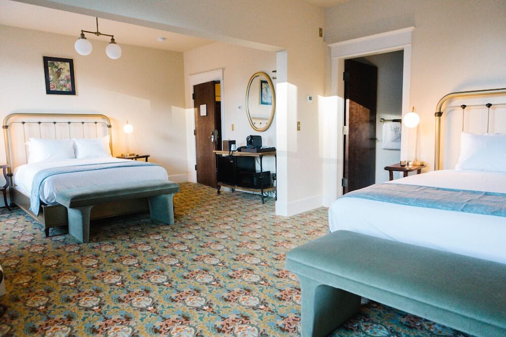 Standard Double Room, 2 Queen Beds - Photo 1
