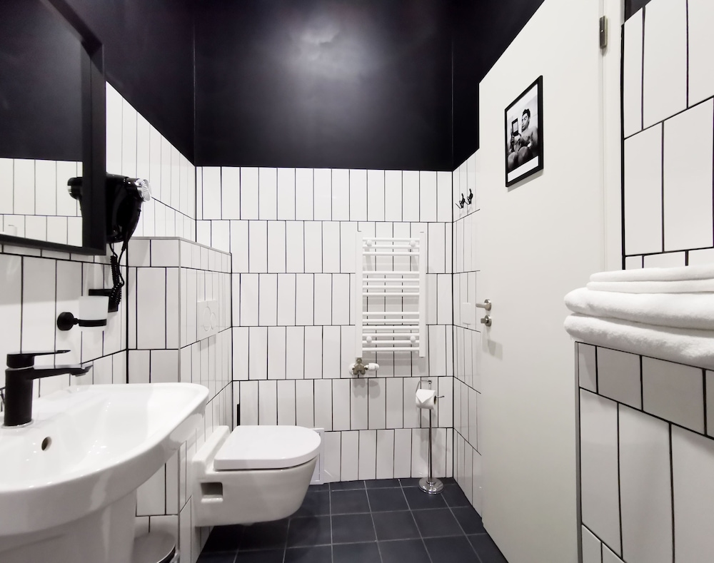 Classic Double Room - Photo 5
