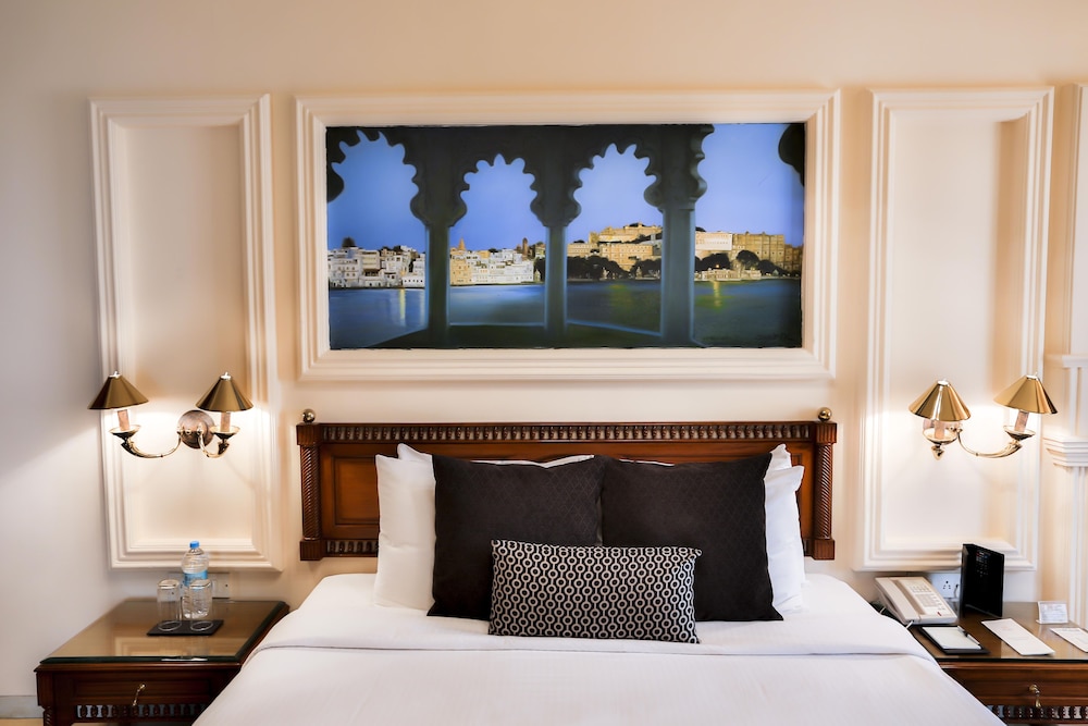 Luxury Suite, Ocean View, Beachside - Photo 7