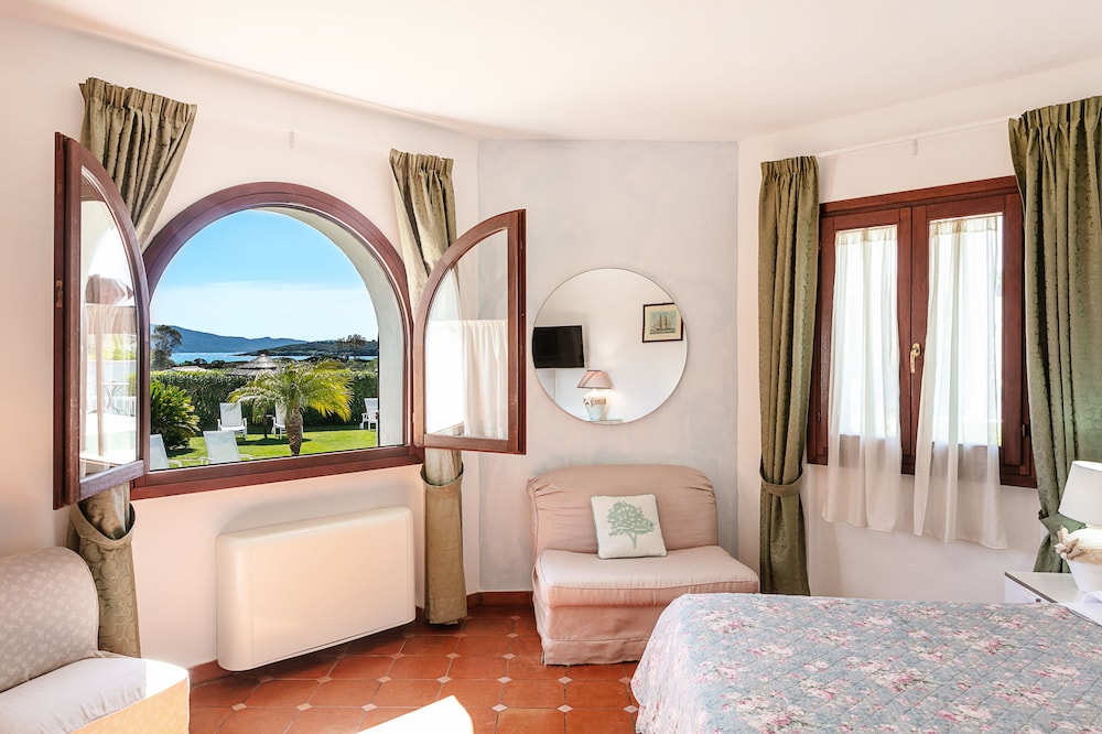 Classic Double Room, Sea View photo 3